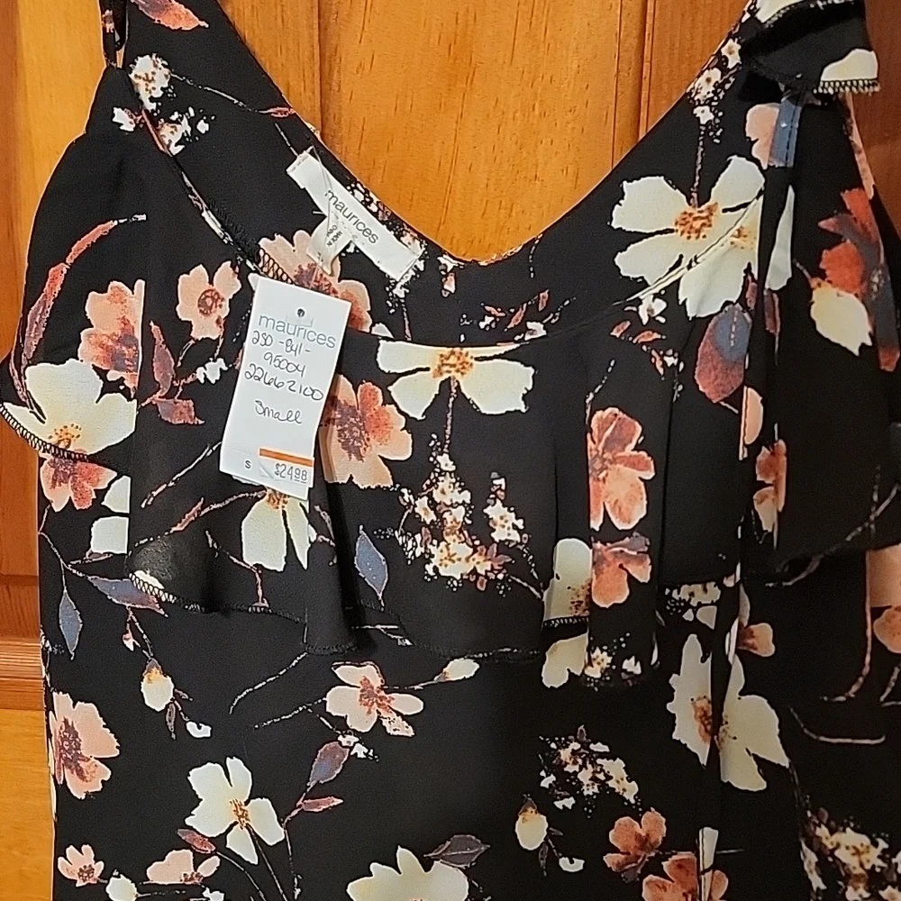 Maurices tank top - Picture 2 of 8